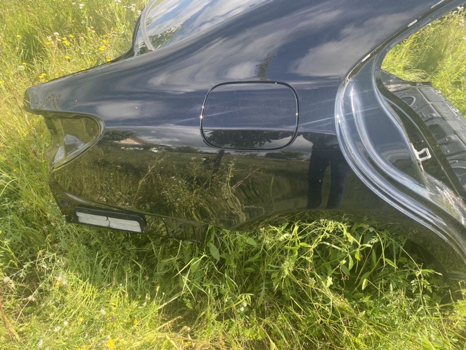Aripa spate stanga , aripa spate dreapta Mercedes CLS W218 2011-2017