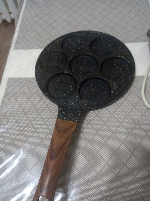 Сквородка смайлики