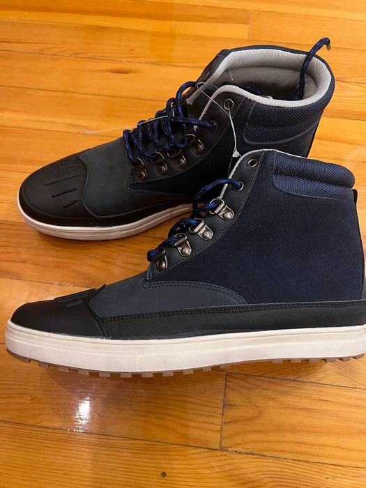 Продается сапоги