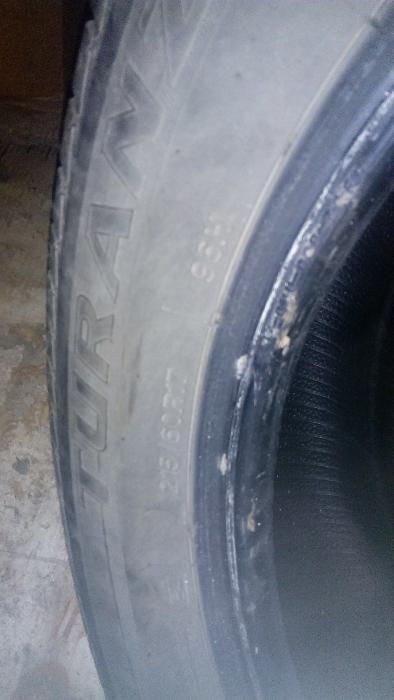 продавам летни гуми  Bridgestone 215/60/17