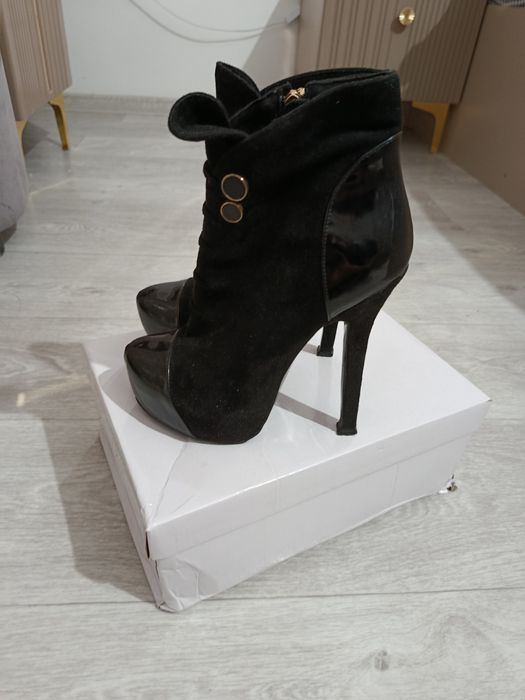 Осенние, состояние отличное.