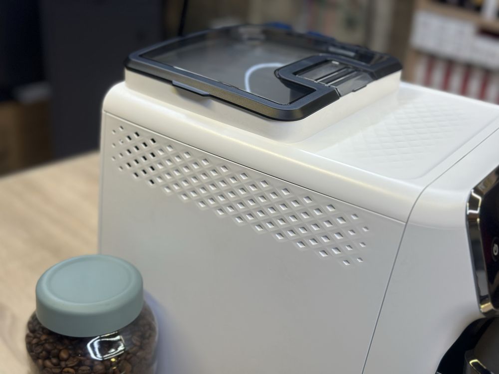 Espresor cafea LatteGo revizionat