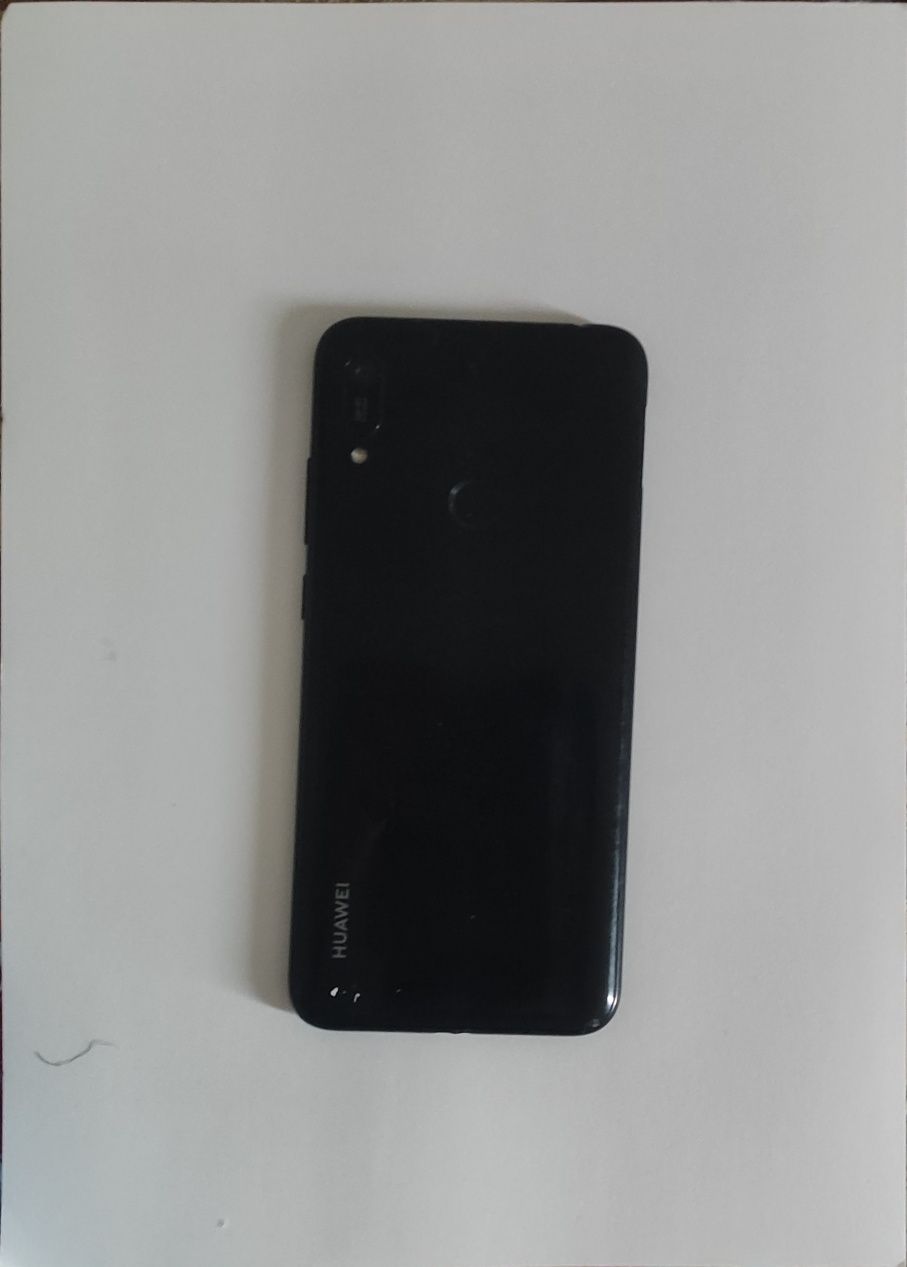 Смартфон Huawei Y6 2019 телефоны , смартфоны , электроника