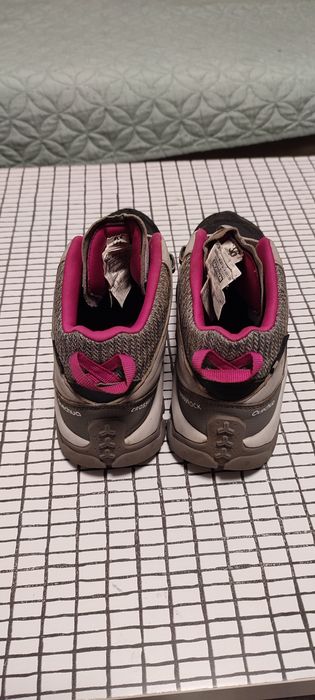 Tуристически обувки, р-р 36