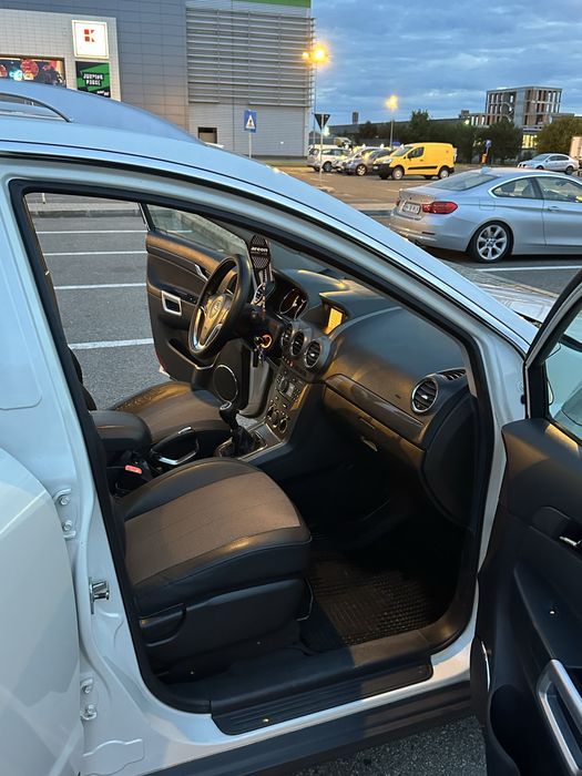 Vand sau Schimb cu 4x4 Opel Antara 2010 2.0D. 4x2