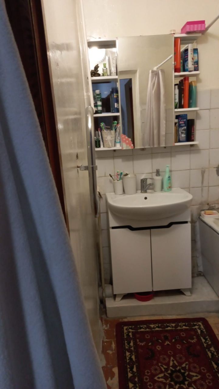 Yakkasaroy ayraport 3 xonali 500$ srochni