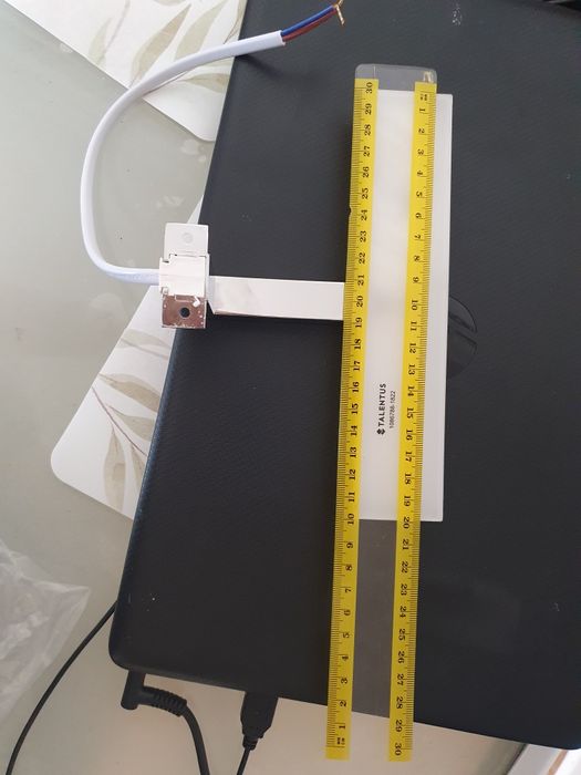 Lampa baie pentru mobila