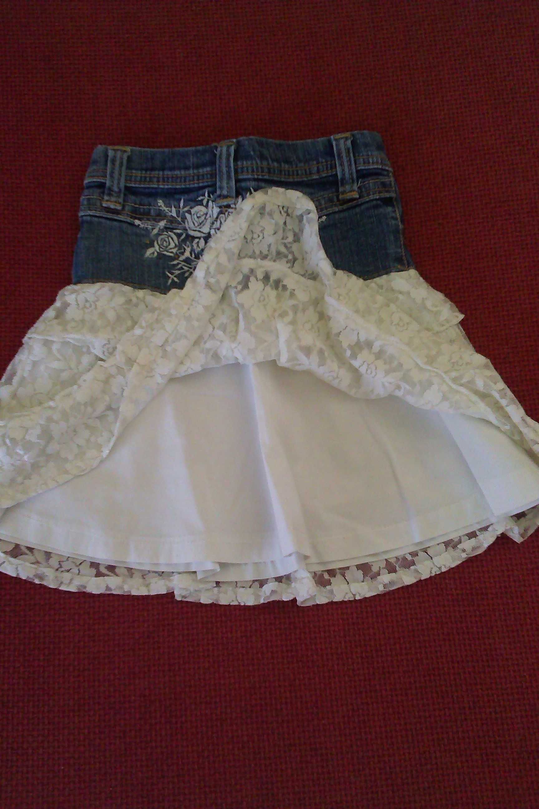 Детска поличка Guess  за ръст 104