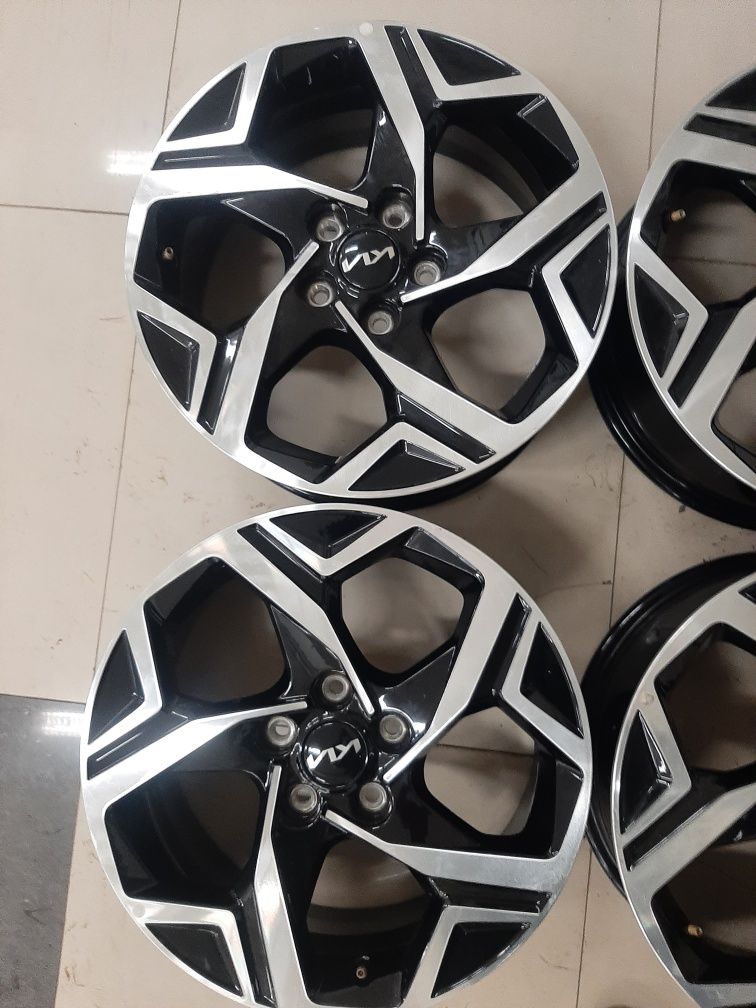 Продам диски р17 оригенал
