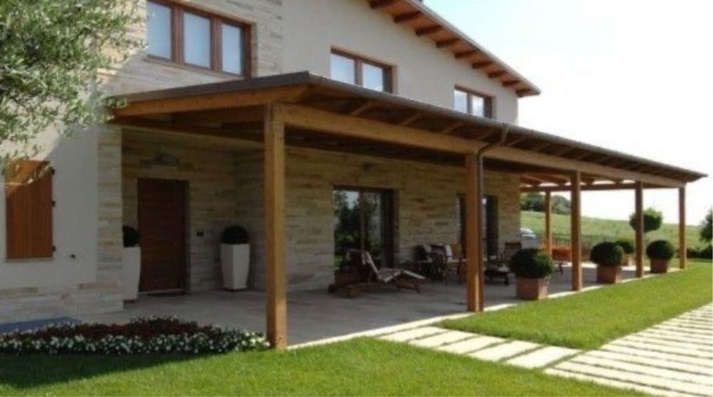 Foisoare si terase la comanda lacuite si tratate