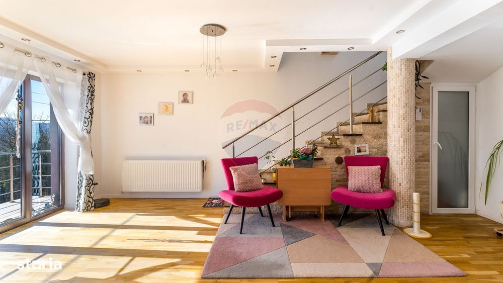 Casa de vanzare, 5 camere, zona Baciu, 136 mp util