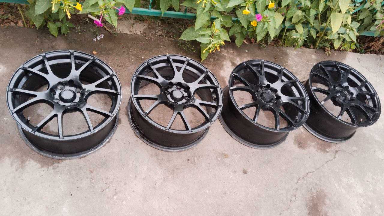 Продам диски R16 (4x100 / 4/114)