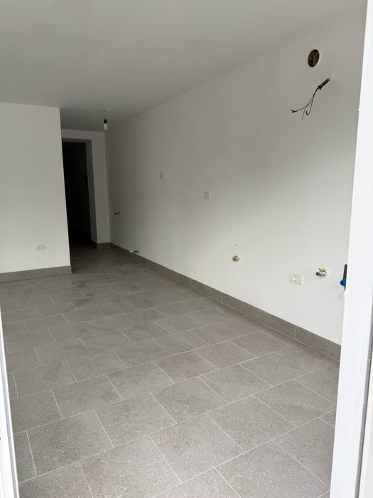 Chirie Petresti/Crang