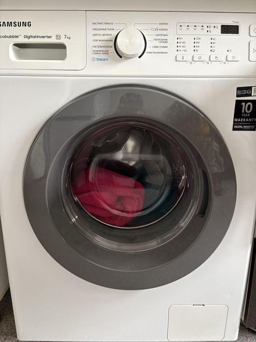 Стеральная машинка в робочем состояний