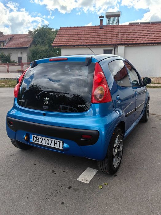 Продавам пежо 107, 2012 година