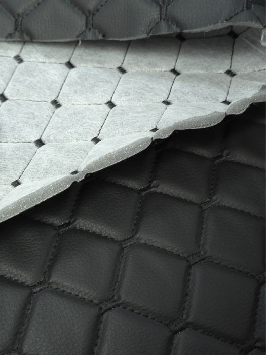 Imitatie Piele Matlasata Pe Suport De Burete Tapiterie Auto