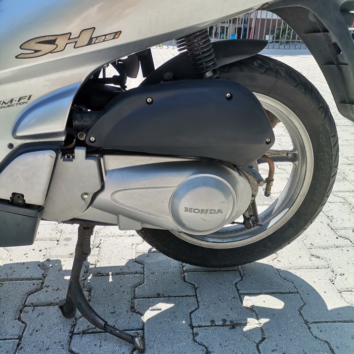 Honda sh 125cc scooter