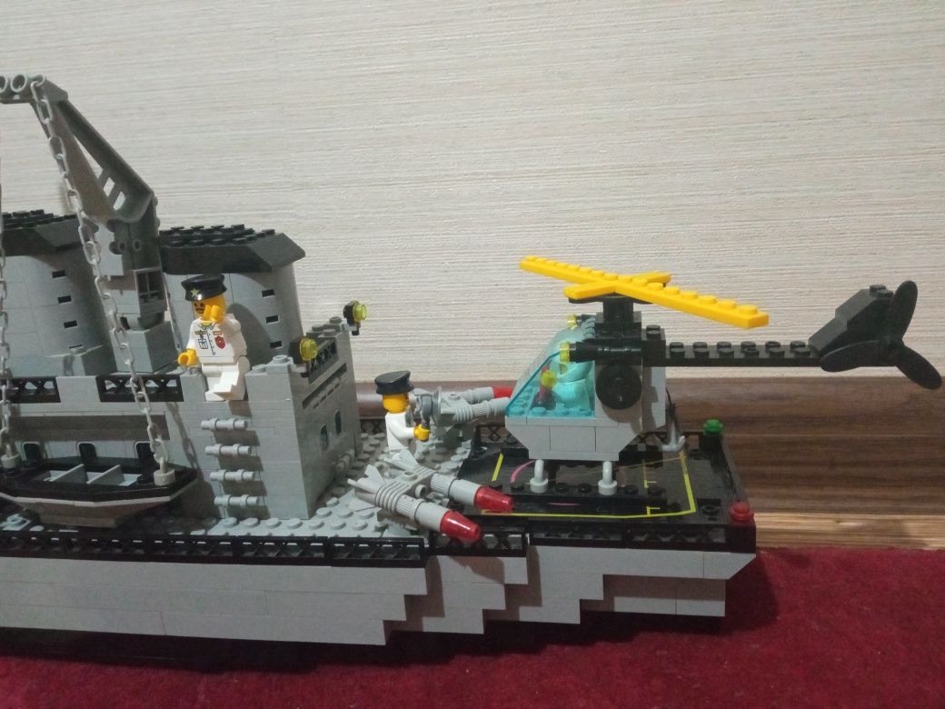 Лего военный корабль Brick 112