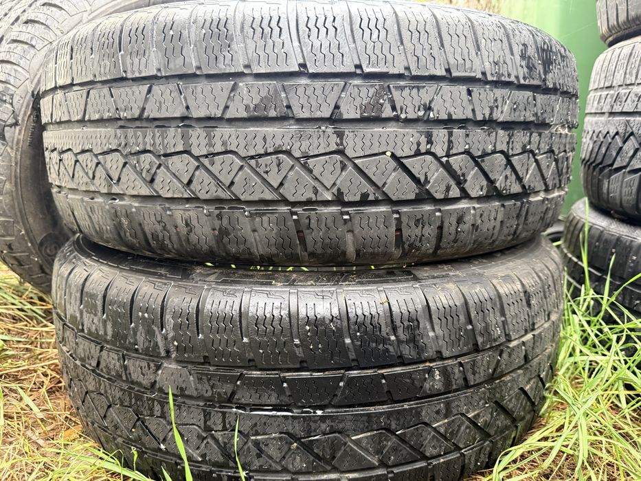 Vand cauciucuri de iarna  diferite marimi am doar ce e scris in anunt