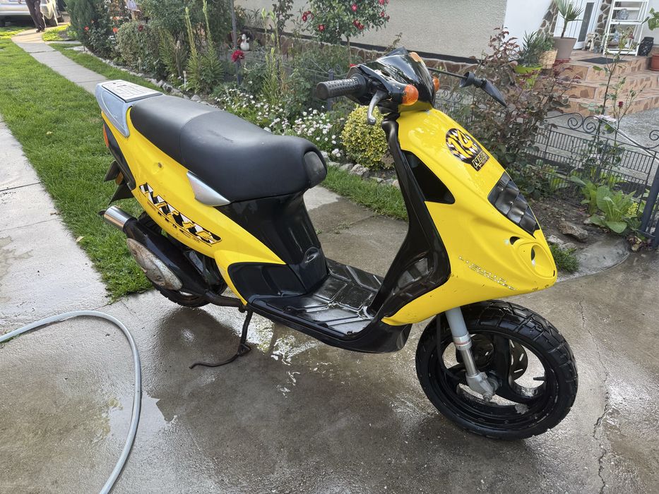Scuter Piaggio cu Carte si RAR efectuat