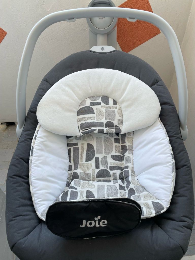 Balansoar si leagan pentru copii Joie Serina 2 in 1 rotativ