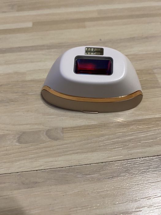 Epilator Philips - Aparat IPL pentru îndepărtarea părului