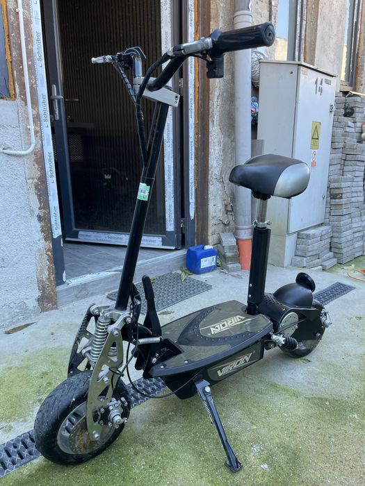 Vînd trotinetă VIRON