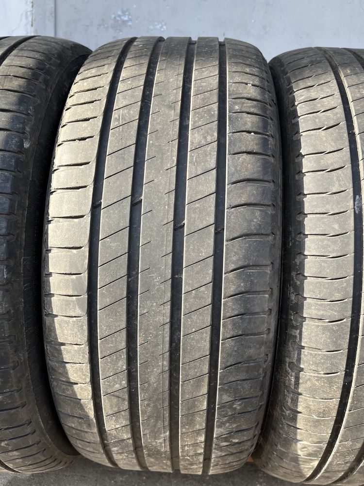 4 бр. летни гуми 255/45/20 Michelin MO DOT 0117 4,5-5 mm