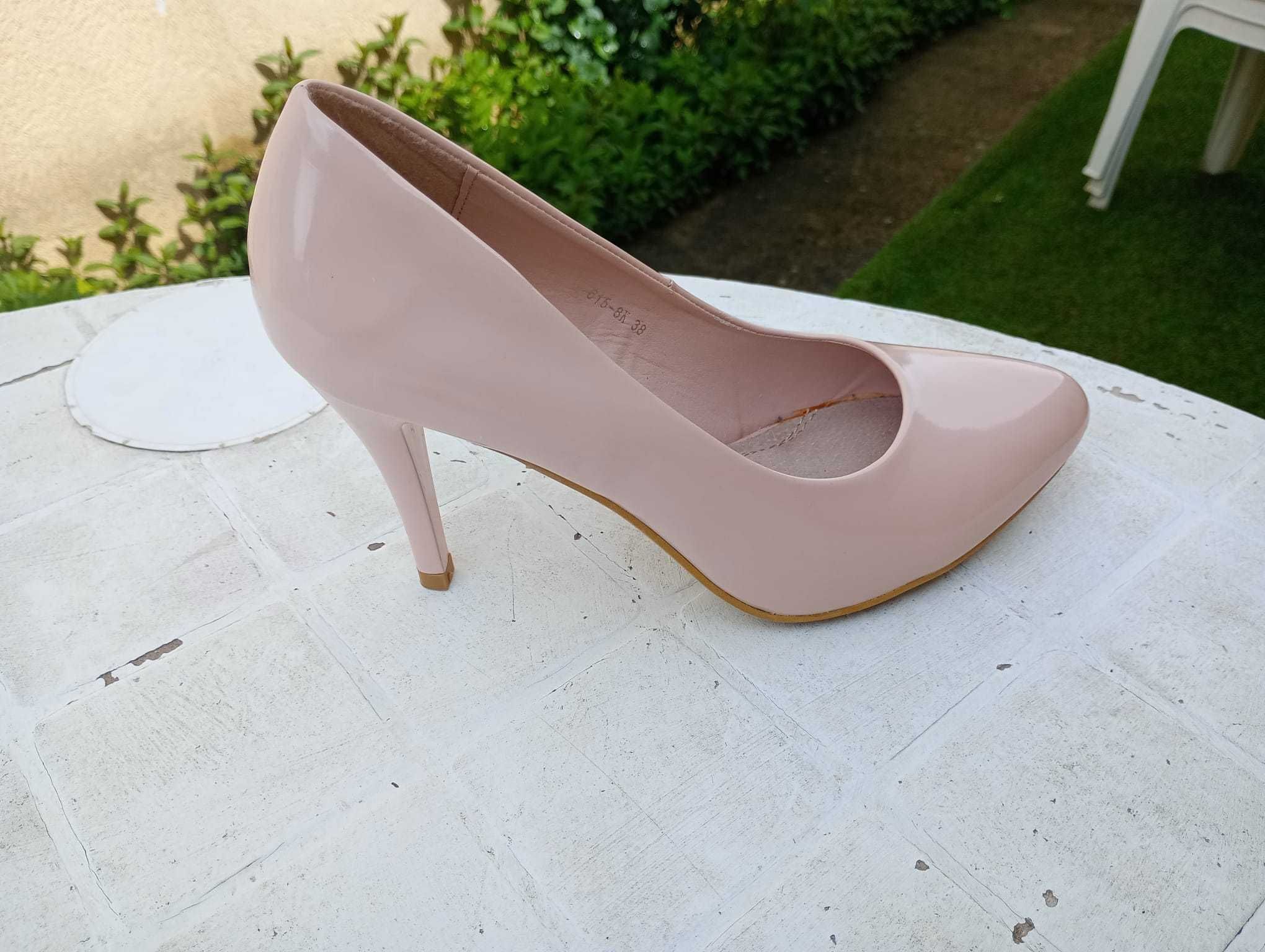 Pantofi cu Toc Dama