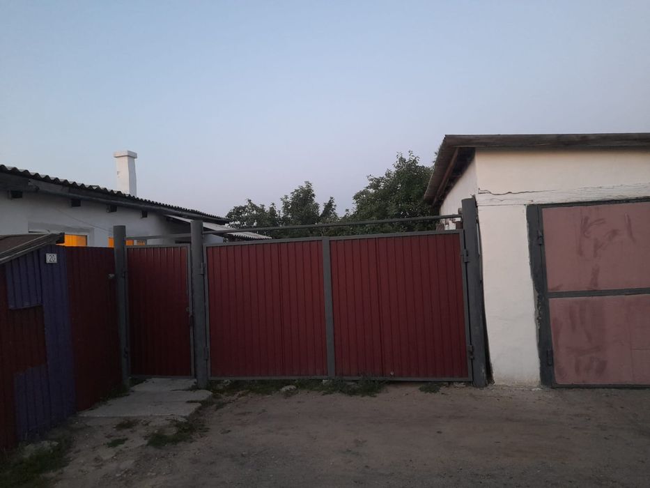 Продам дом связи перездом 4х комнатный на Водном Торг