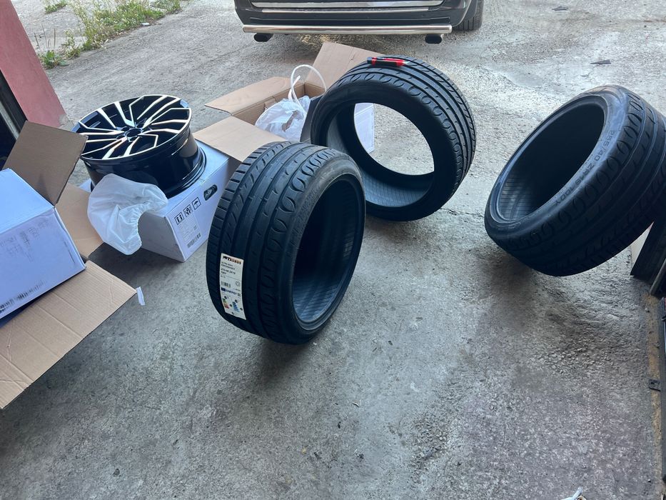 Vând jante r19 pentru gama vag