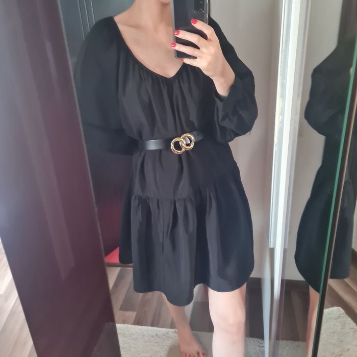 Rochie eleganta noua neagra