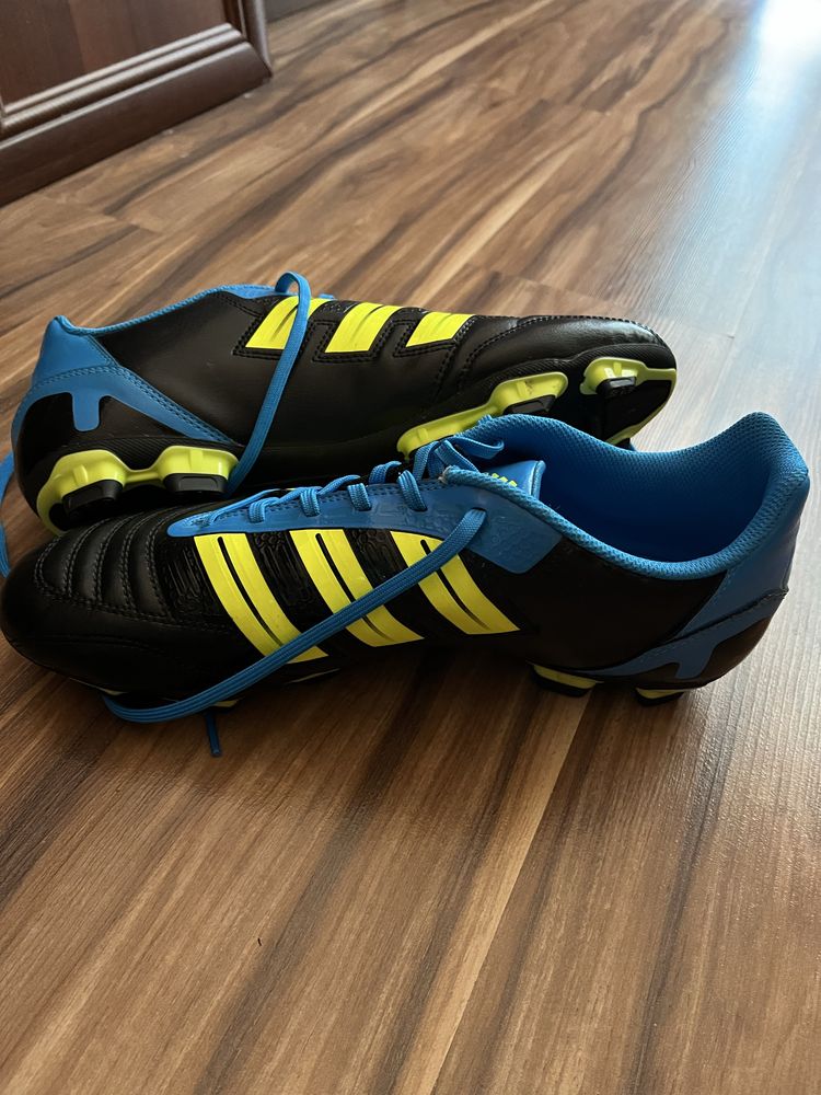 Бутонки Adidas Predator