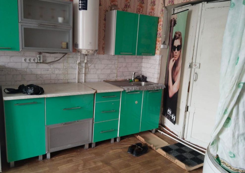 Сдам мини квартиру  благоустроенную на Колхозном