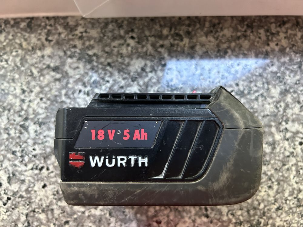 Батерия Wurth 5ah 18v