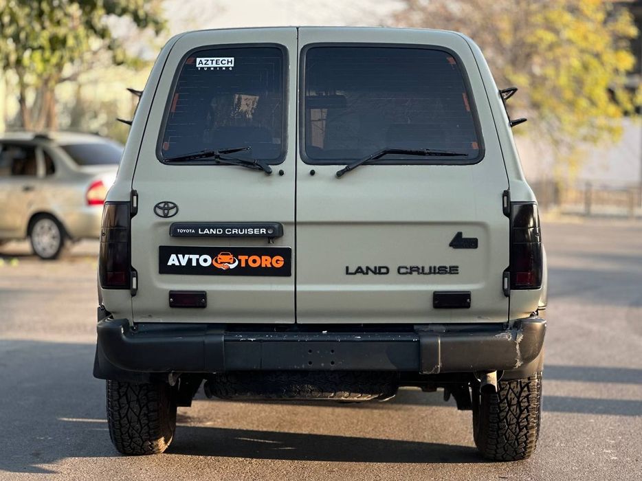 Тойота Ланд Крузер 80