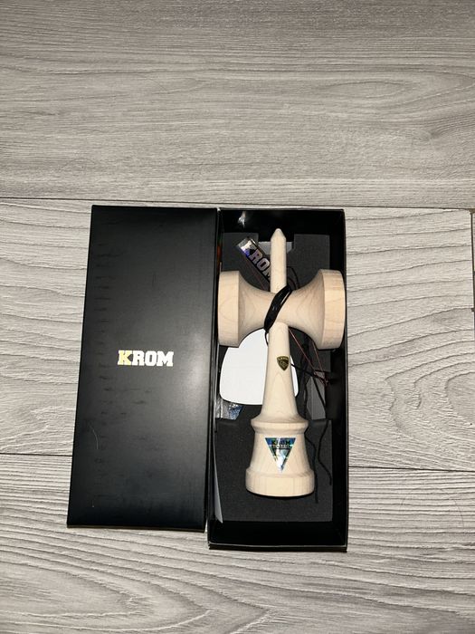 Vand Lambo KEN MAPLE