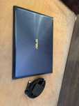 Laptop Asus ZenBook UX370U ultra portabil