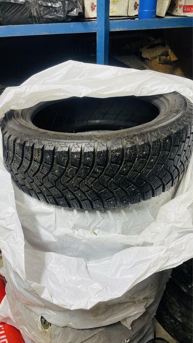Продам Зимний резину Michelin
