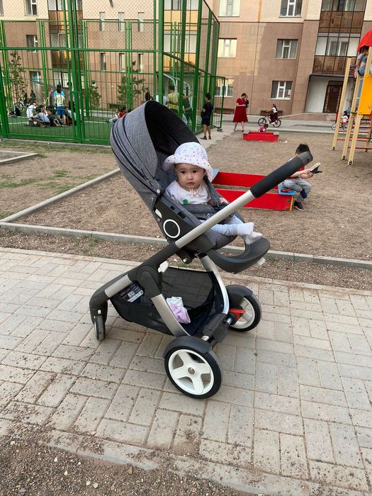 Детская коляска.
