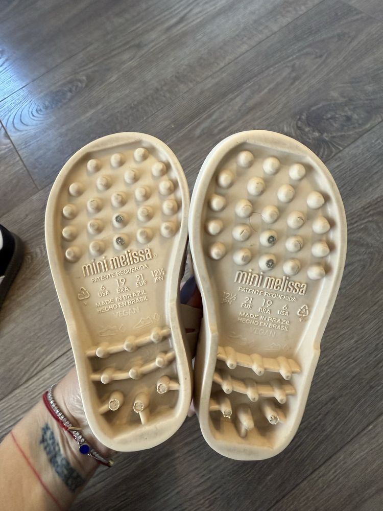 Разпродажба на  обувки Puma Fenty  Mini Melissa Zara  Adidas samba