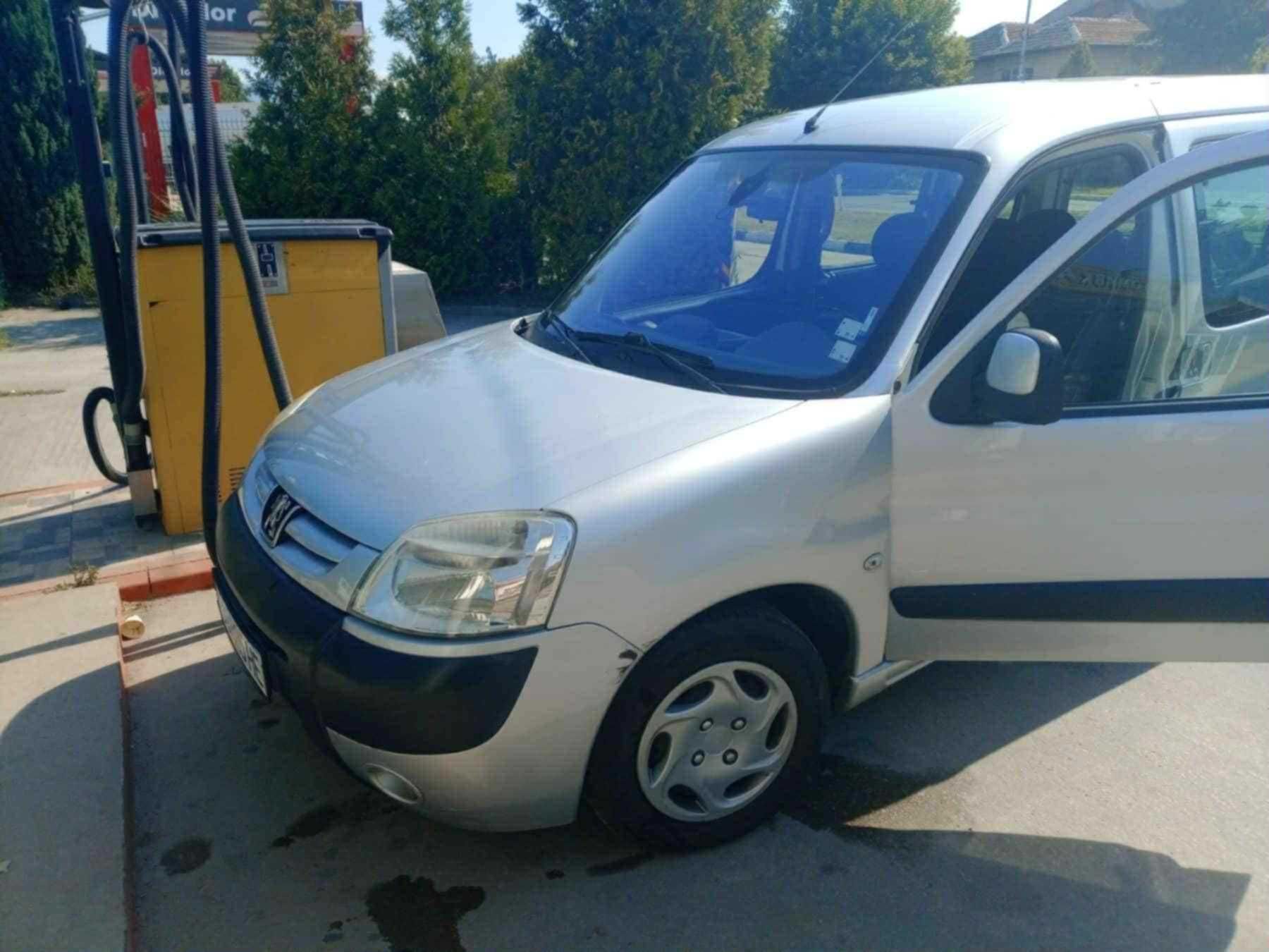 Peugeot Partner 1,6 HDI ван баничарка