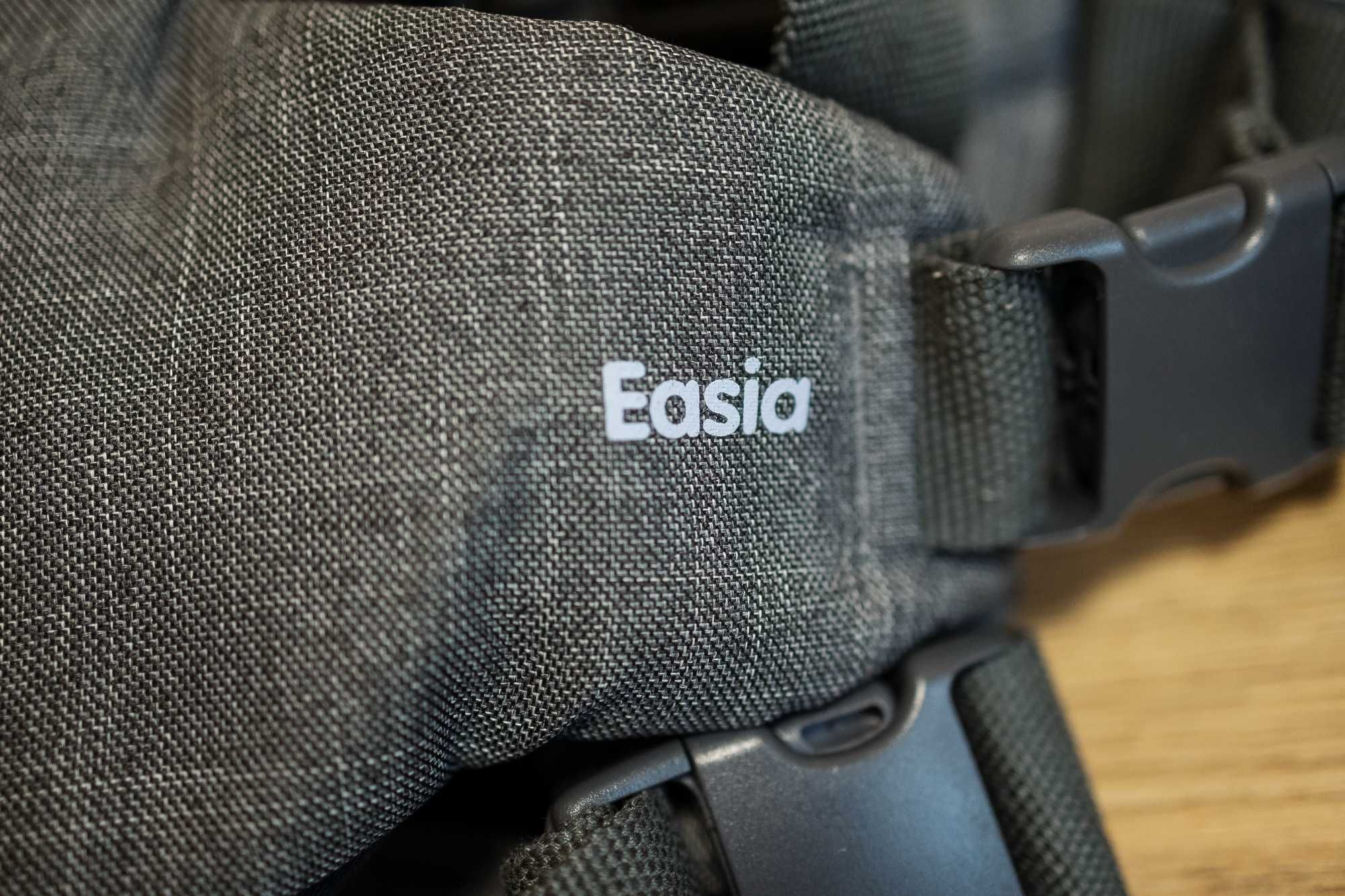 Бебешко кенгуру Maxi Cosi Easia Black Denim