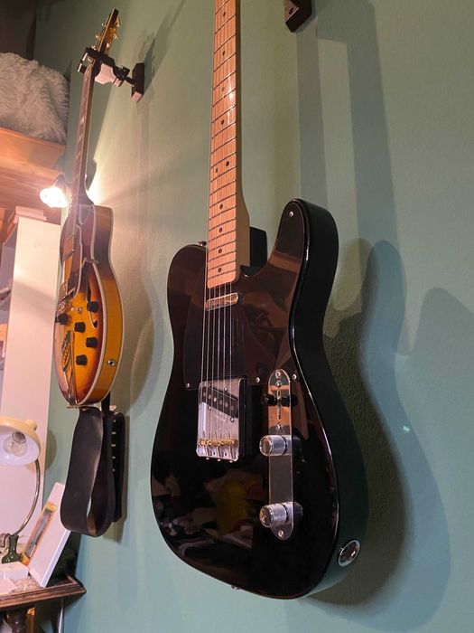 Fender Classic Player Baja Telecaster cu gigbag