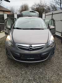 Opel Corsa 2014 Mai 1.2 benzina