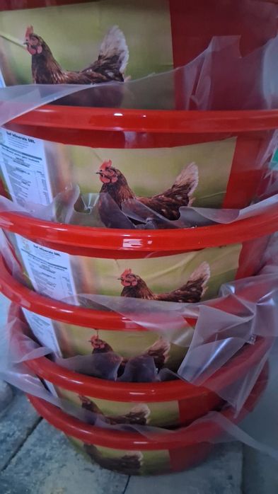 Block vitamino mineral pentru găini pui rate curcan gasca păsări