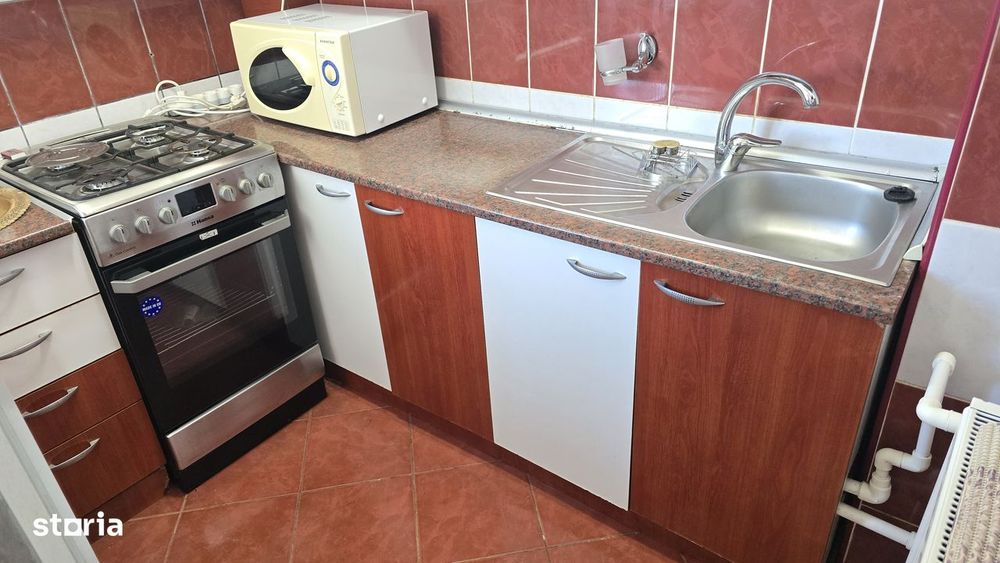 Vand garsoniera in Deva,  I. Maniu, suprafata utila 31 mp, mobilata