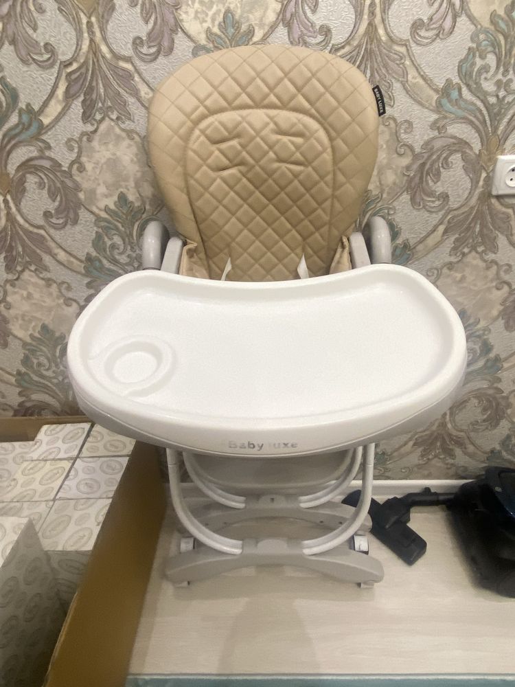 Продаю детский стульчик Baby Luxe