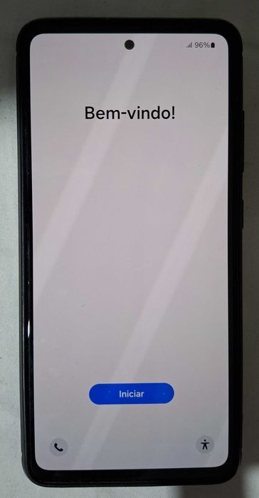 Samsung Galaxy A52 4G + калъф, 32GB SD, ориг. зарядно БЕЗ ЗАБЕЛЕЖКИ