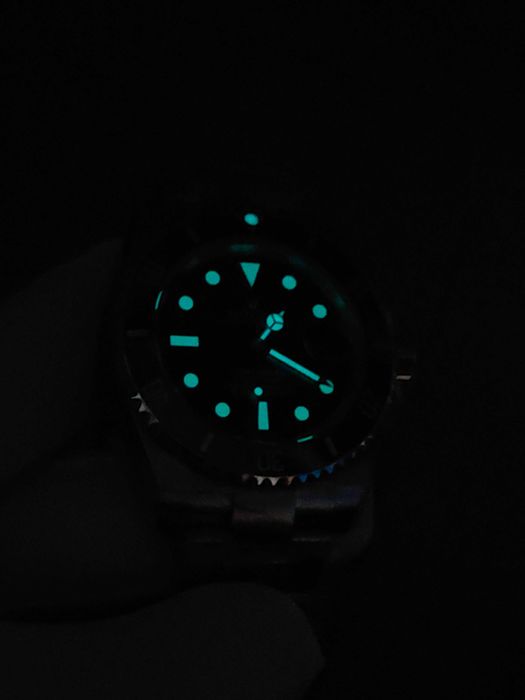 Rolex Submariner Hulk с 3 секунди отклонение